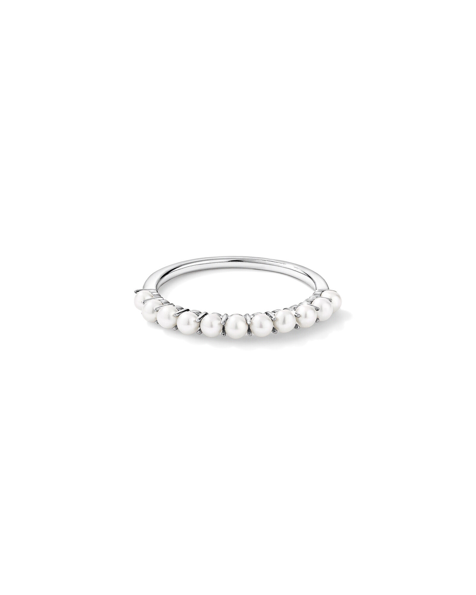 Anneau en perle d&rsquo;eau douce cultiv&eacute;e en or blanc 10 carats