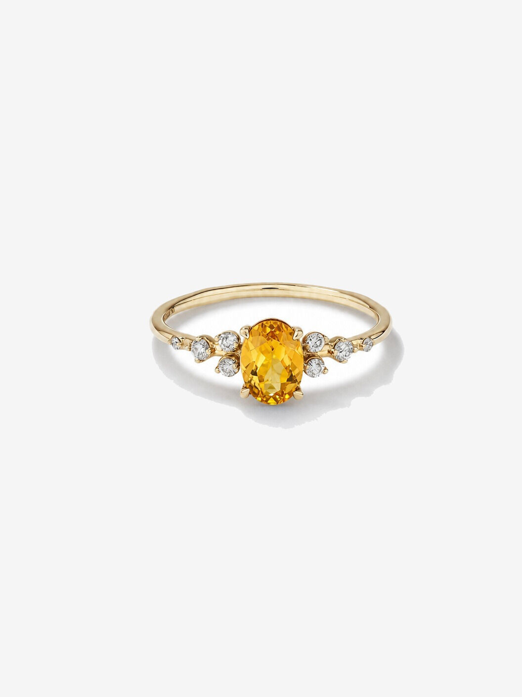 Bague en or jaune 10 carats avec citrine et diamants (poids total de 0,12 carat)