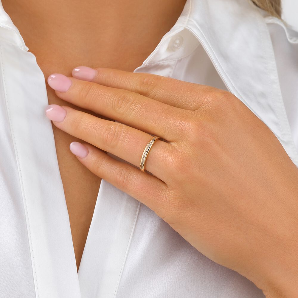 Wedding Band with 0.20 Carat TW of Diamonds in 14kt Yellow Gold