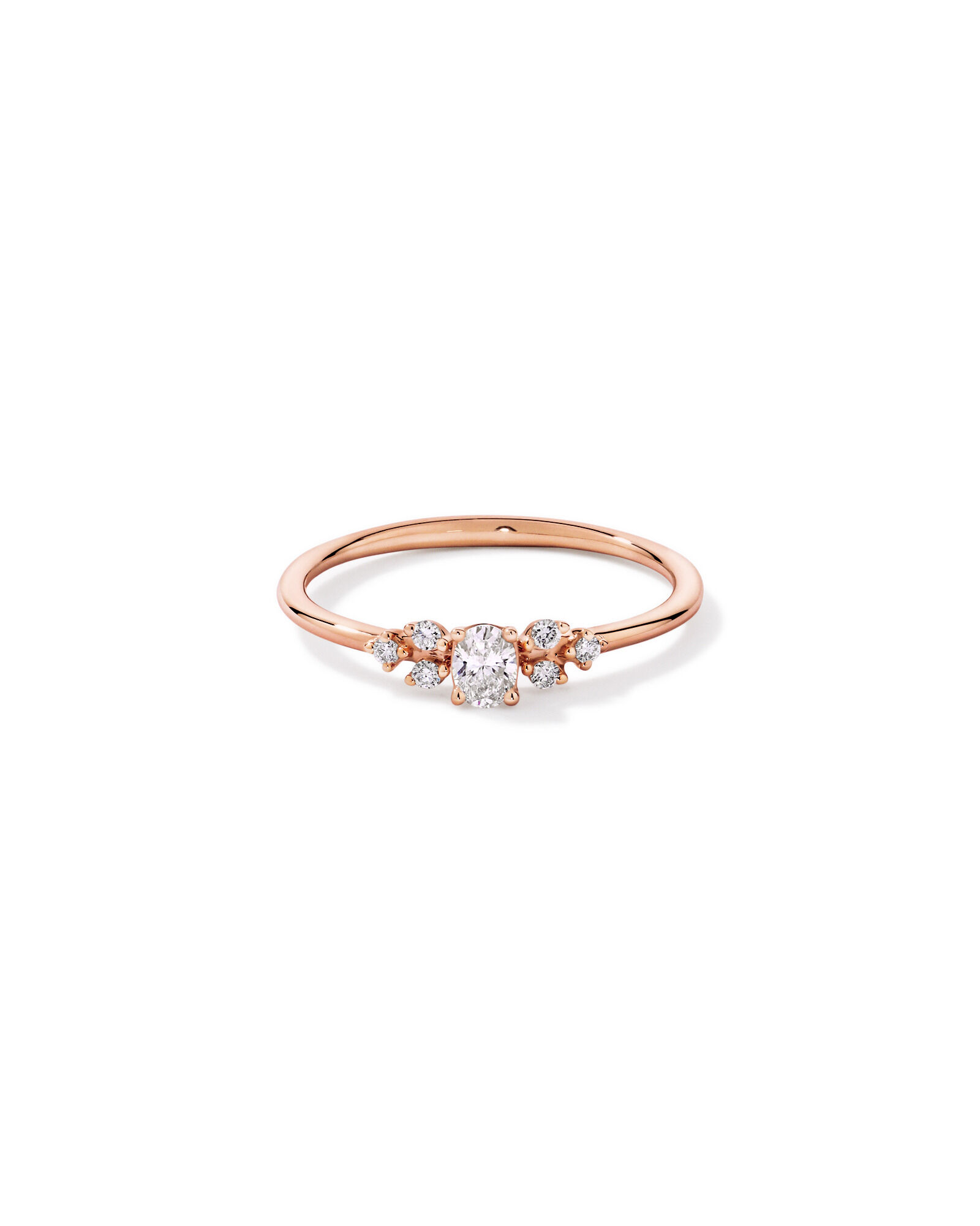Bague de promesse en or rose 10 carats avec diamants de laboratoire taille ovale et brillant rond (poids total de 0,20 carat)