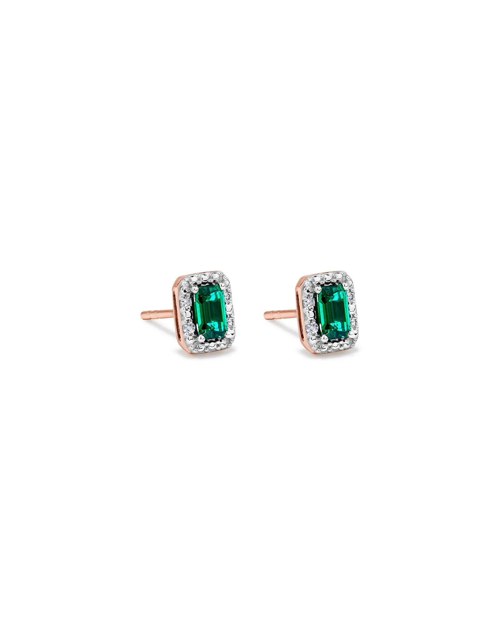 Cr&eacute;ation de la bague halo en diamant TW de 0,10 carat cultiv&eacute;e en laboratoire en or rose 10 kt et Rhodium