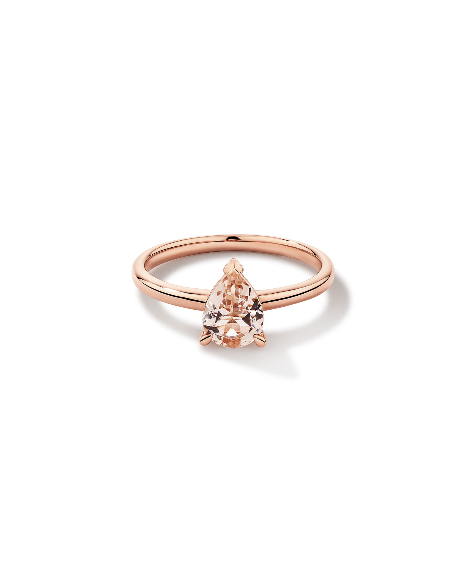 Solitaire Ring with Morganite in 10kt Rose Gold