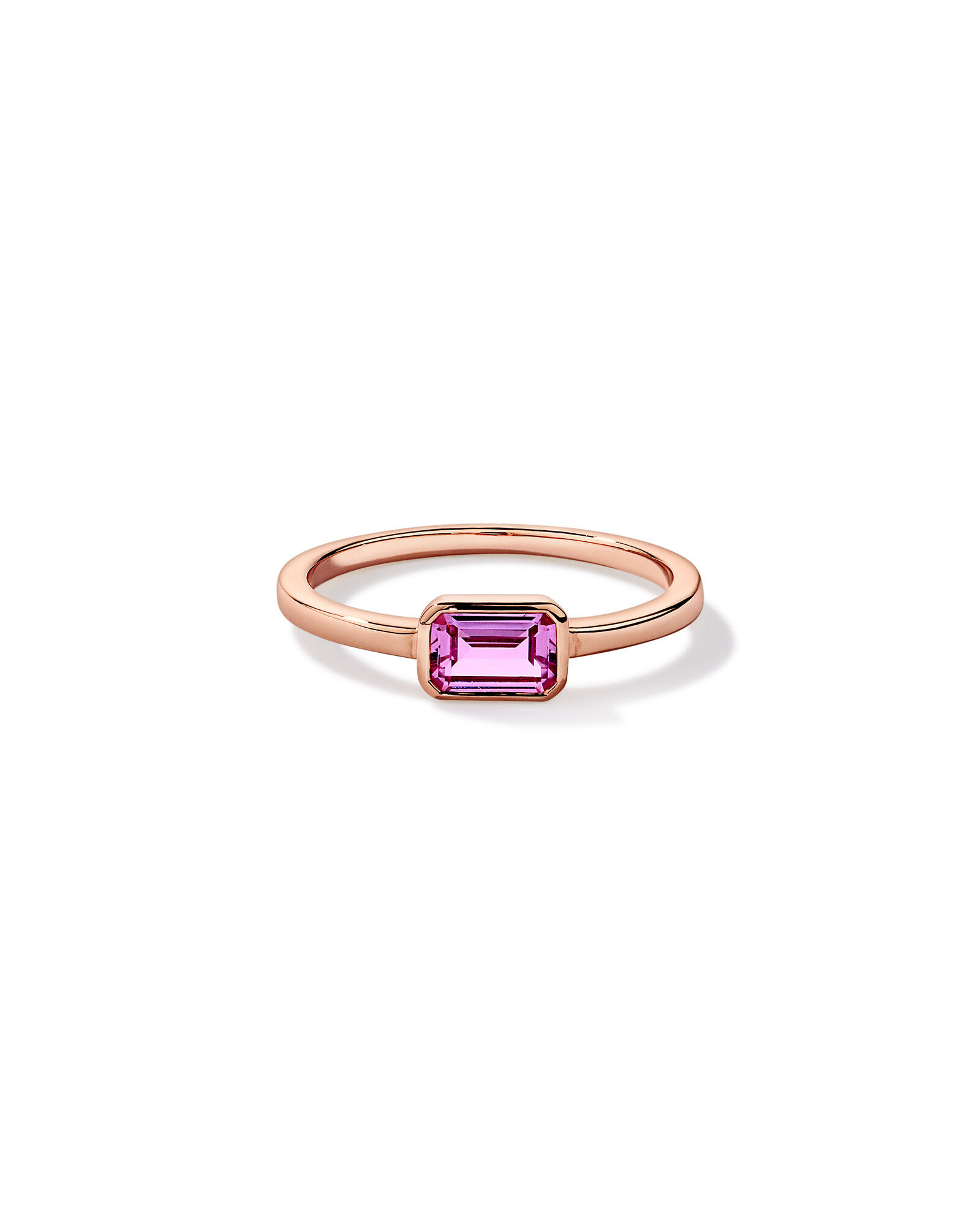Anneau &agrave; lunettes en saphir sculpt&eacute; d&rsquo;est en ouest en or rose 10 carats