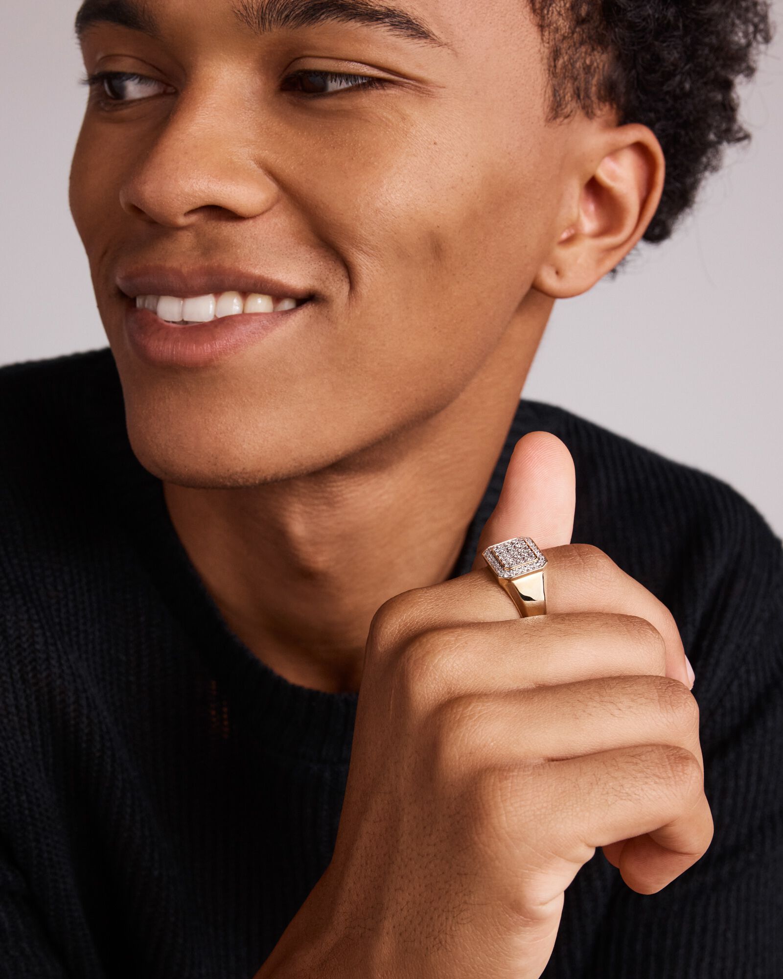 1.00 Carat TW Round Brilliant Diamond Pave Men's Signet Ring in 10kt Yellow Gold