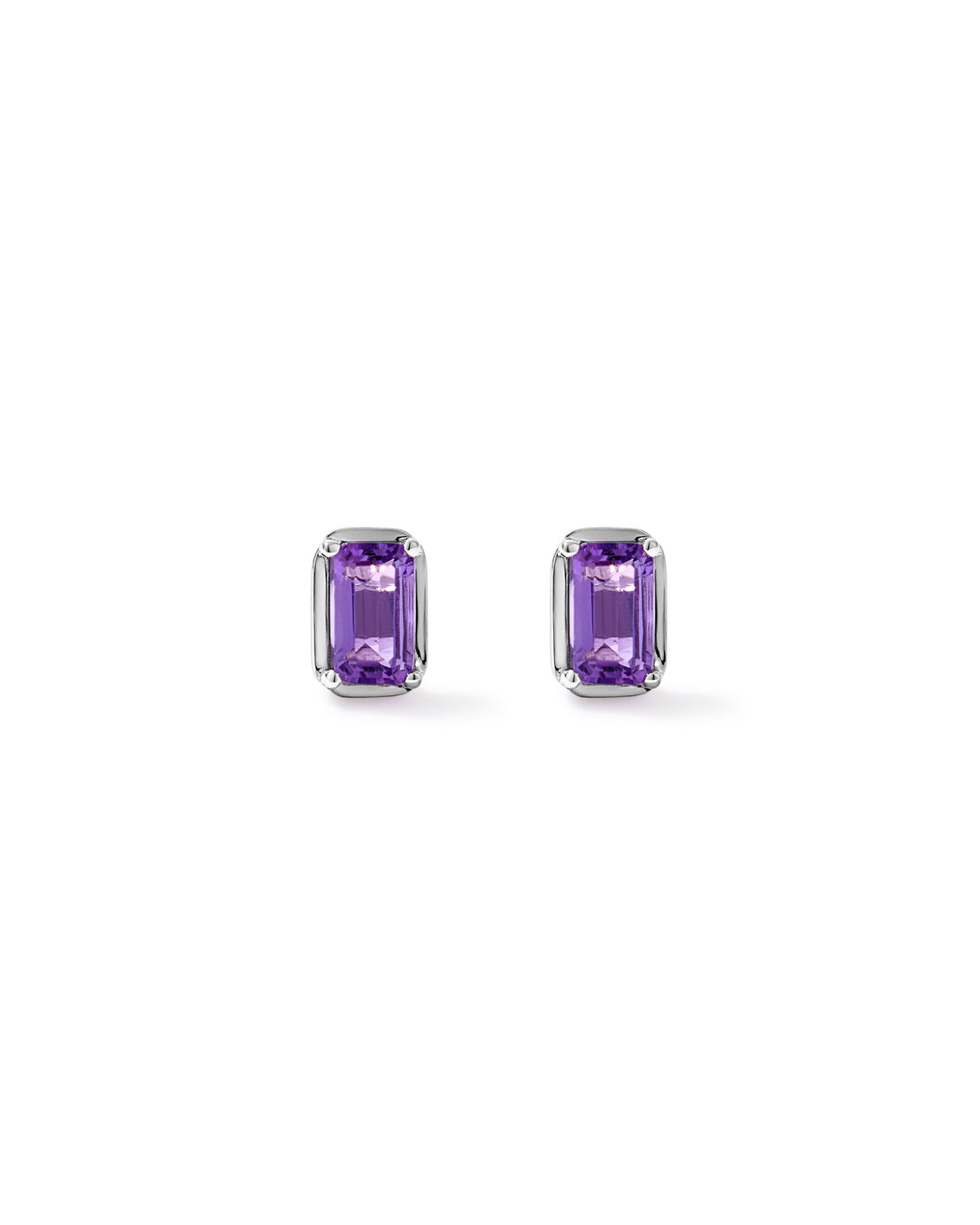 Boucles d&rsquo;oreilles en am&eacute;thyste taille &eacute;meraude en argent sterling