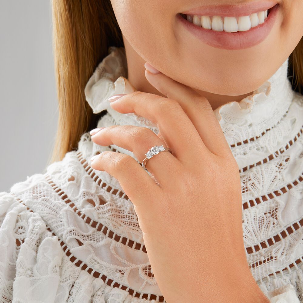 Engagement Ring with 1 Carat TW of Diamonds in 14kt White Gold