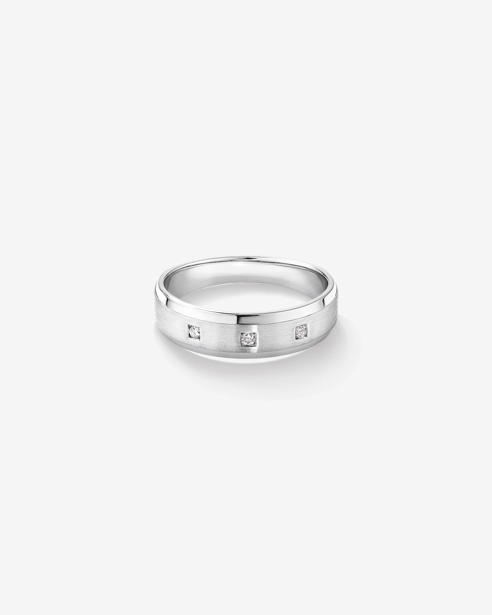 0.8 Carat TW Round Brilliant Bevelled Edge Men's Ring in Platinum