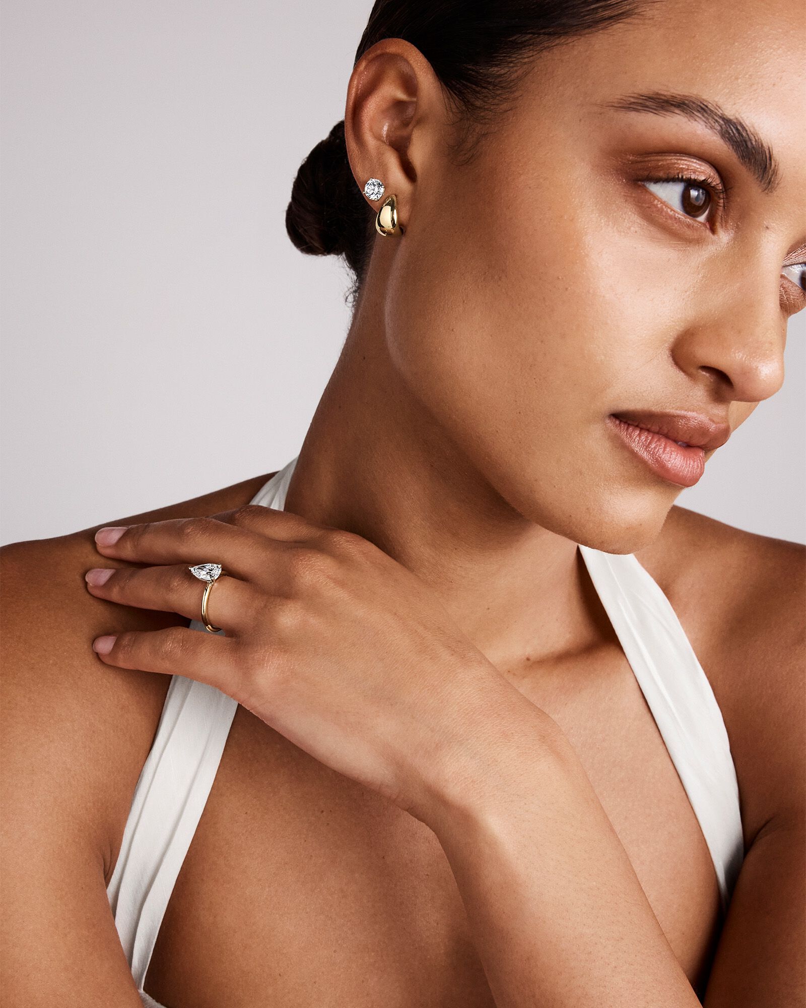 2,00 Carats Poids Total Bague De Fian&ccedil;ailles Solitaire En Diamant Cultiv&eacute; En Laboratoire Coupe Poire, En Or Jaune Et Blanc 14 Ct