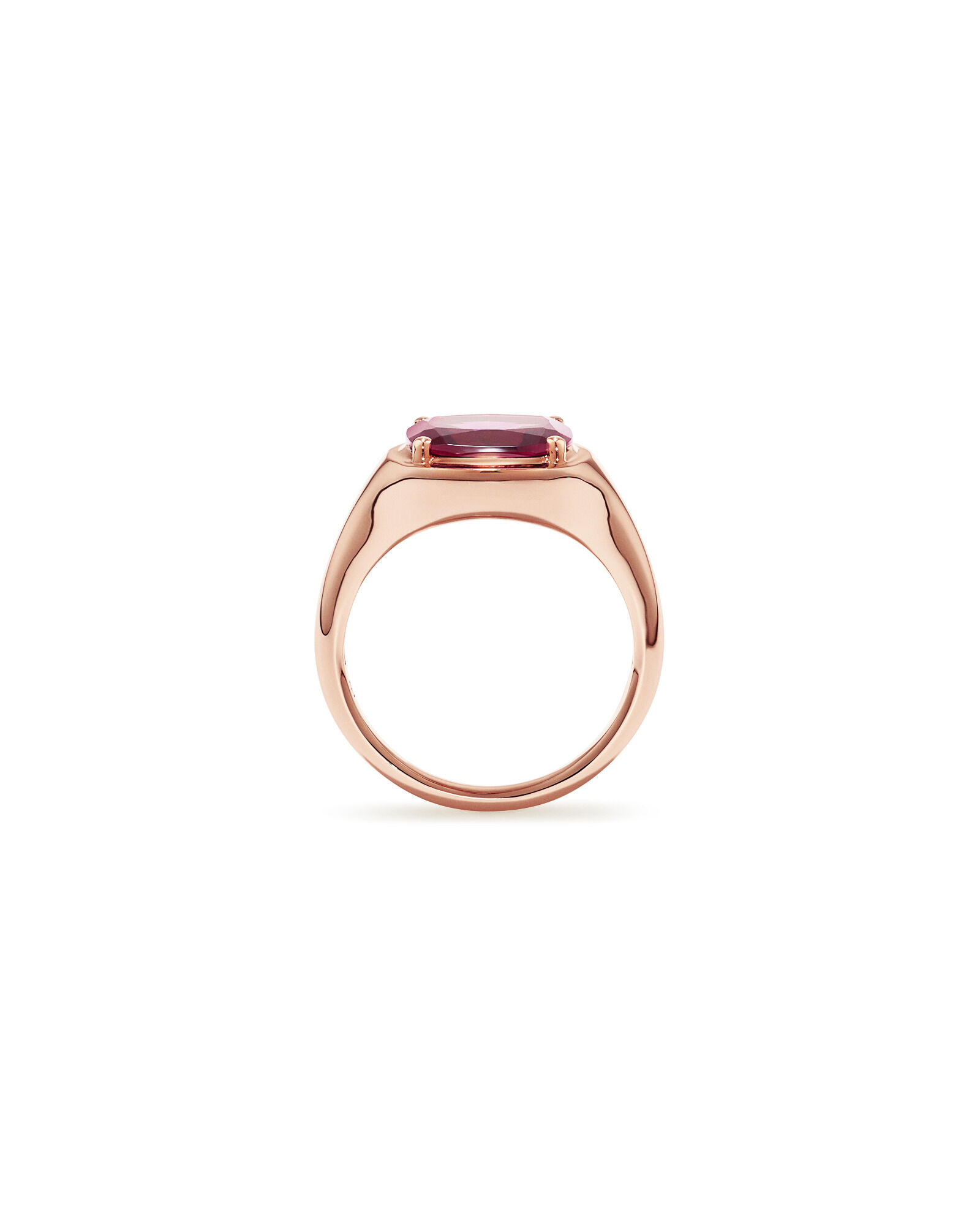Anneau allong&eacute; en grenats de roche rhodolithe framboisier taill&eacute; en coussin d&rsquo;est en or rose 10 carats