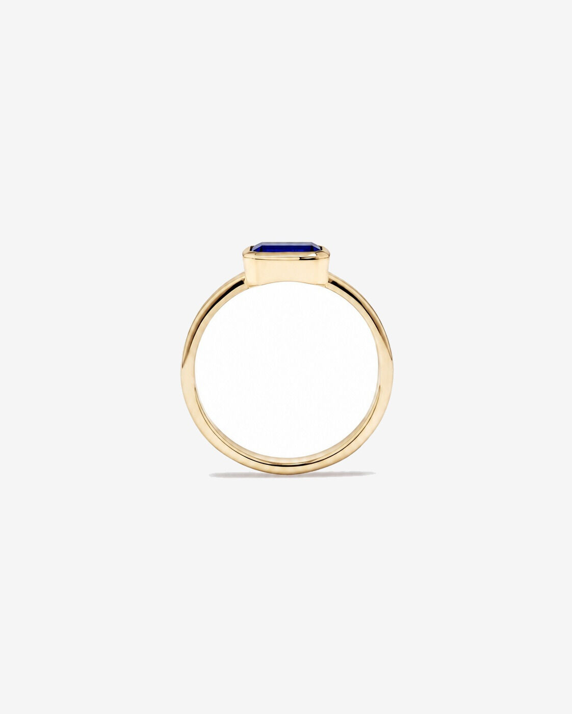 Bague Saphir cr&eacute;&eacute; sertie clos en or jaune 10 ct