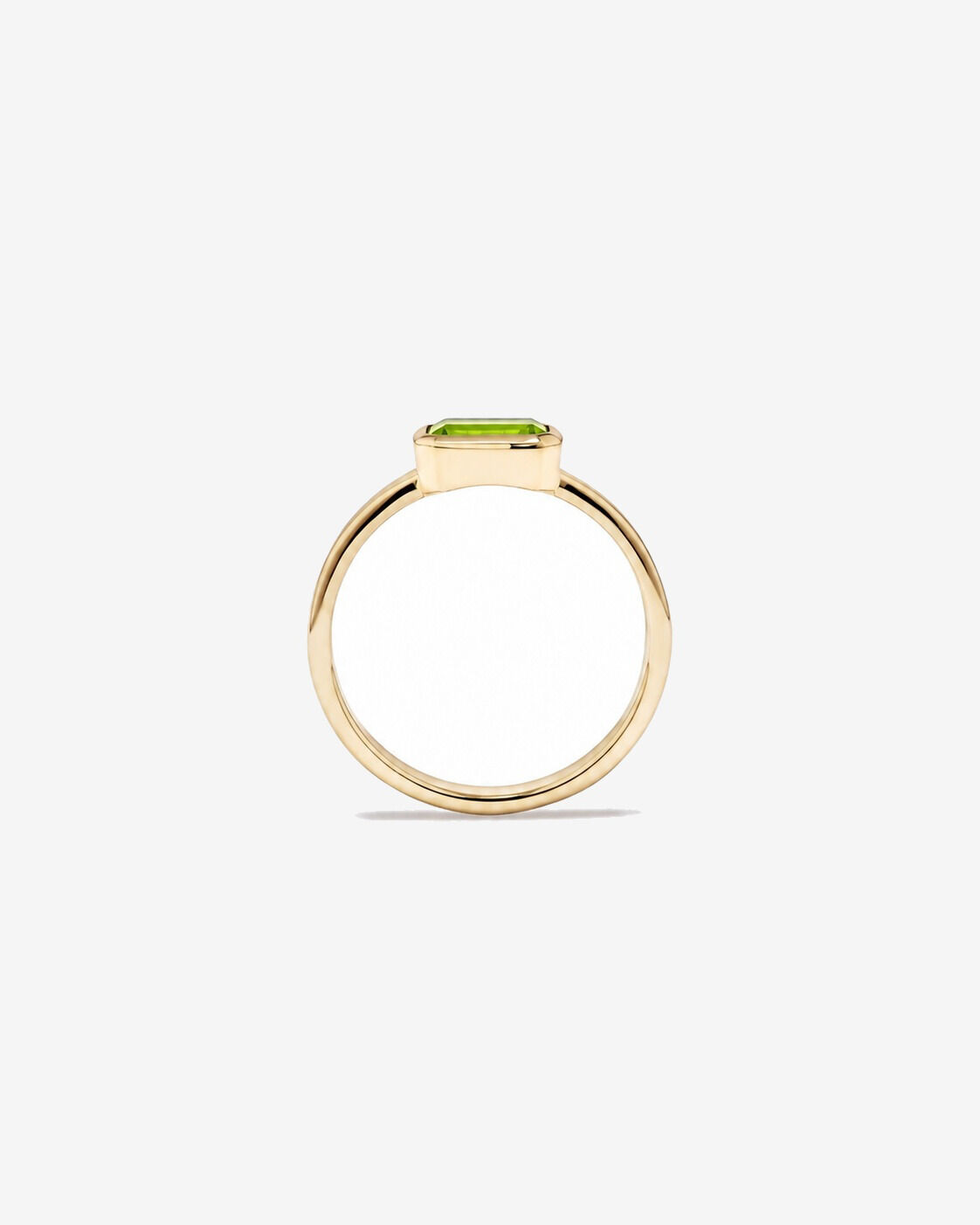 Bague P&eacute;ridot sertie clos en or jaune 10 ct