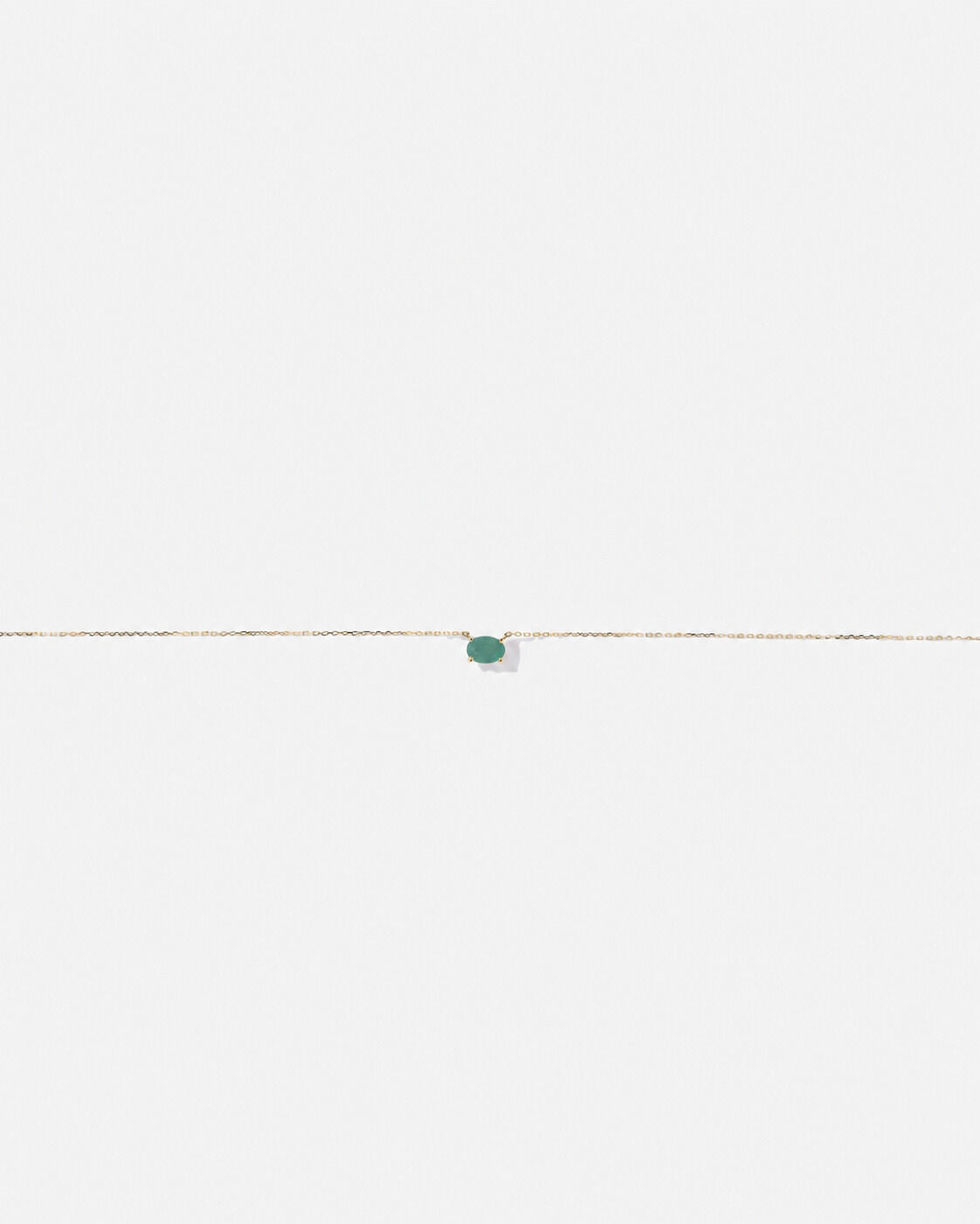 Collier ovale est-ouest &Eacute;meraude en or jaune 10 ct