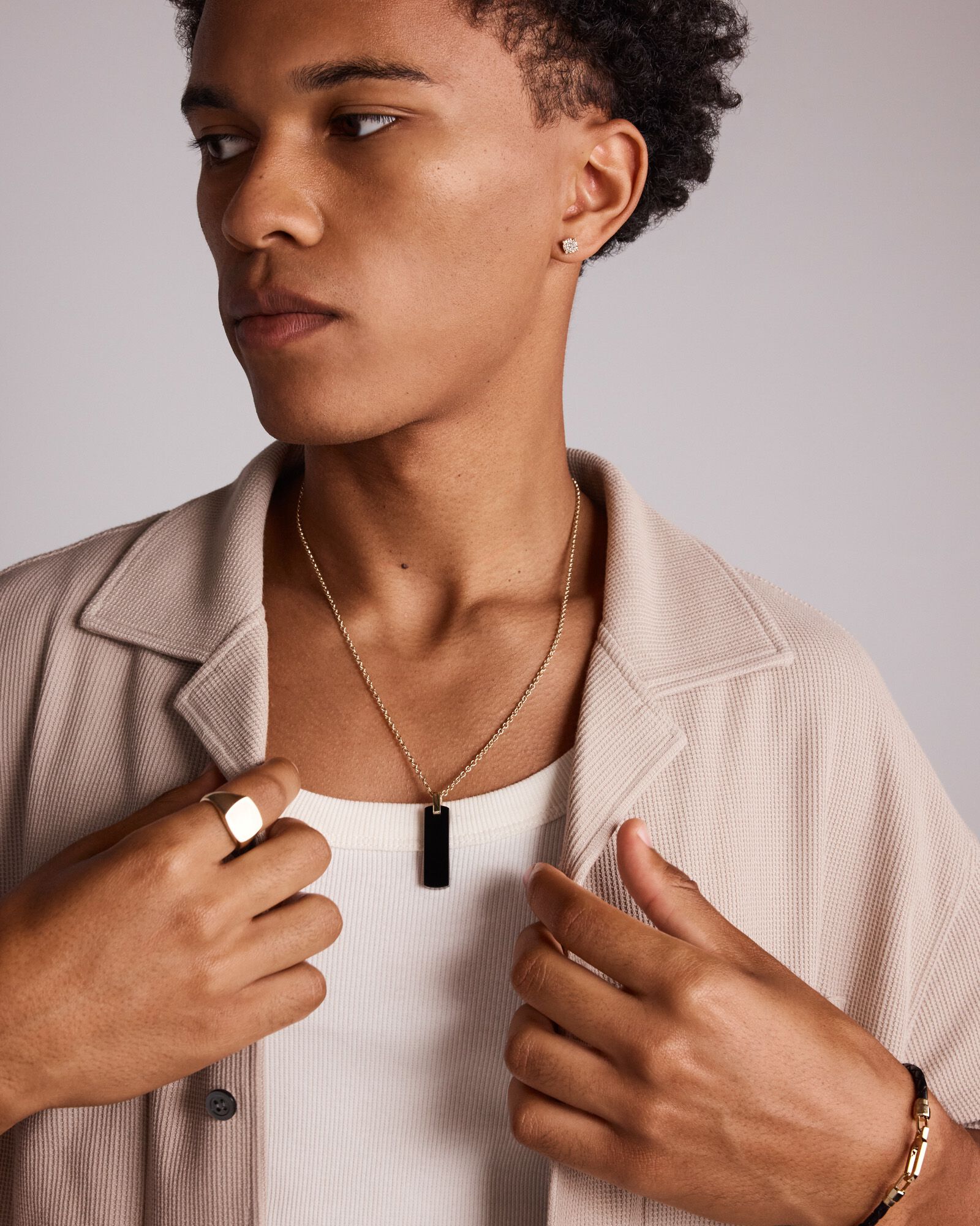 Men's Rectangular Onyx Pendant on Rolo Chain in 10kt Yellow Gold