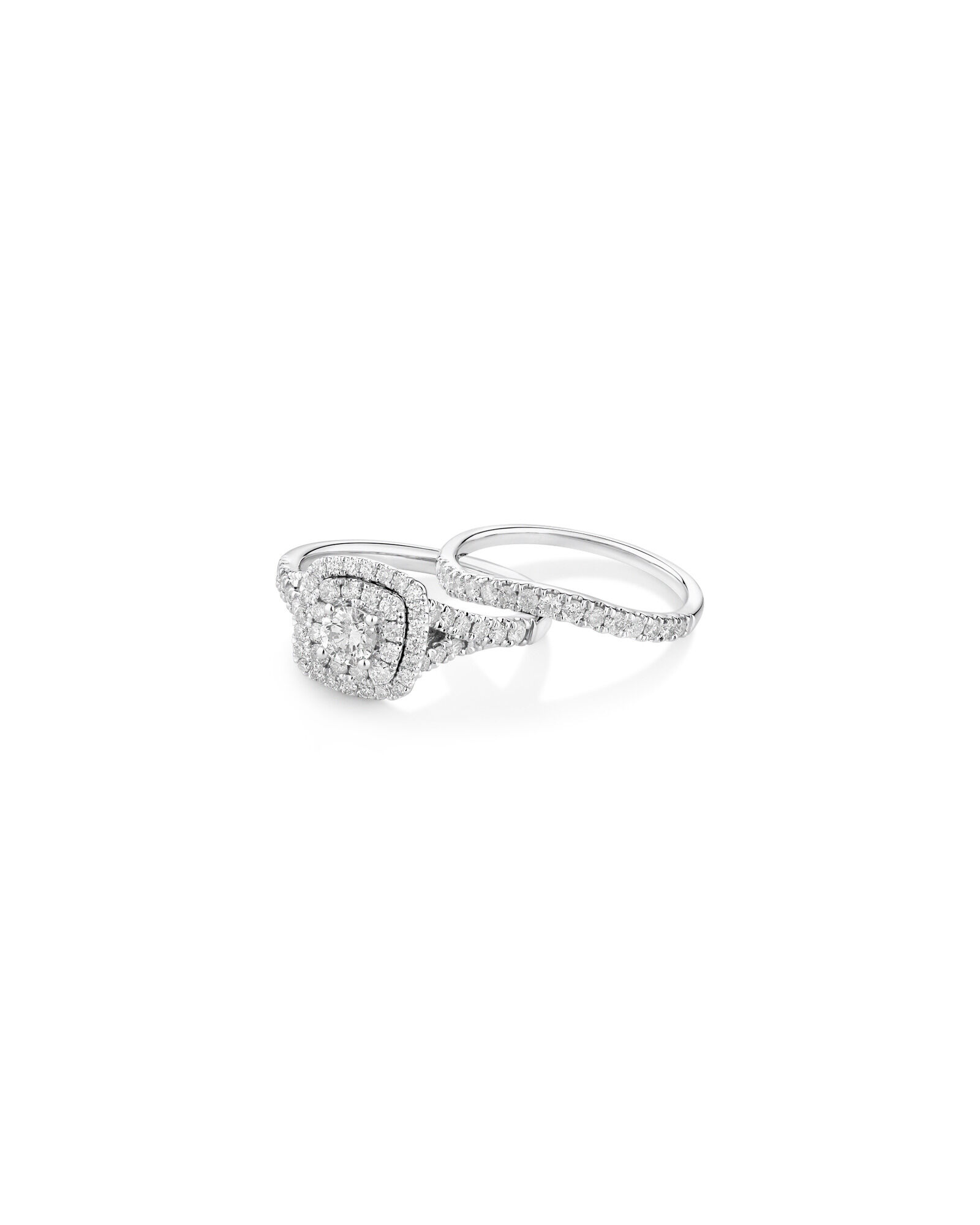 Bridal Set with 1.18 Carat TW of Diamonds in 14kt White Gold