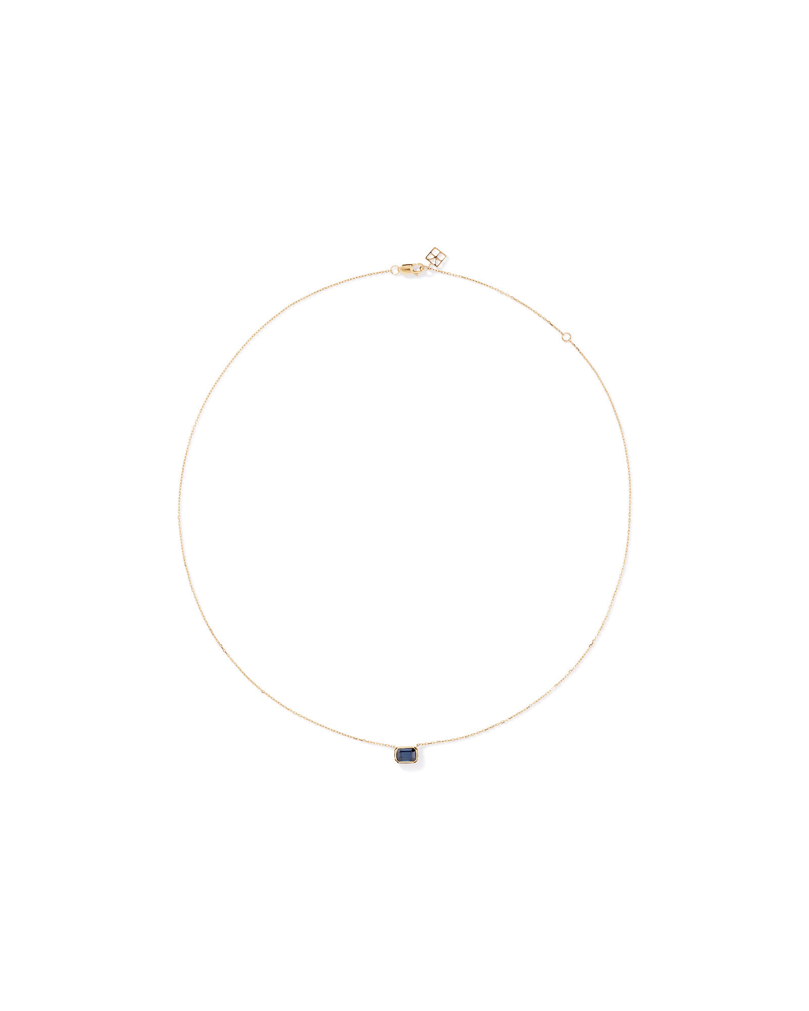 Collier serti de lunette taille &eacute;meraude en saphir australien en or jaune 10 carats
