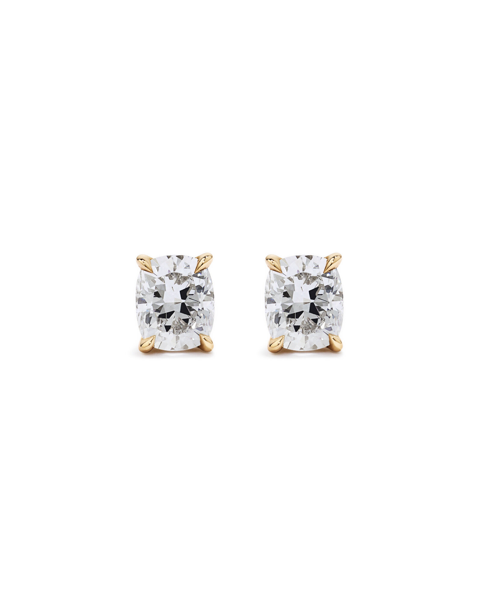 Boucles d&rsquo;oreilles en coussin en diamant cultiv&eacute;es en laboratoire de 1,00 carat en or jaune 10 carats