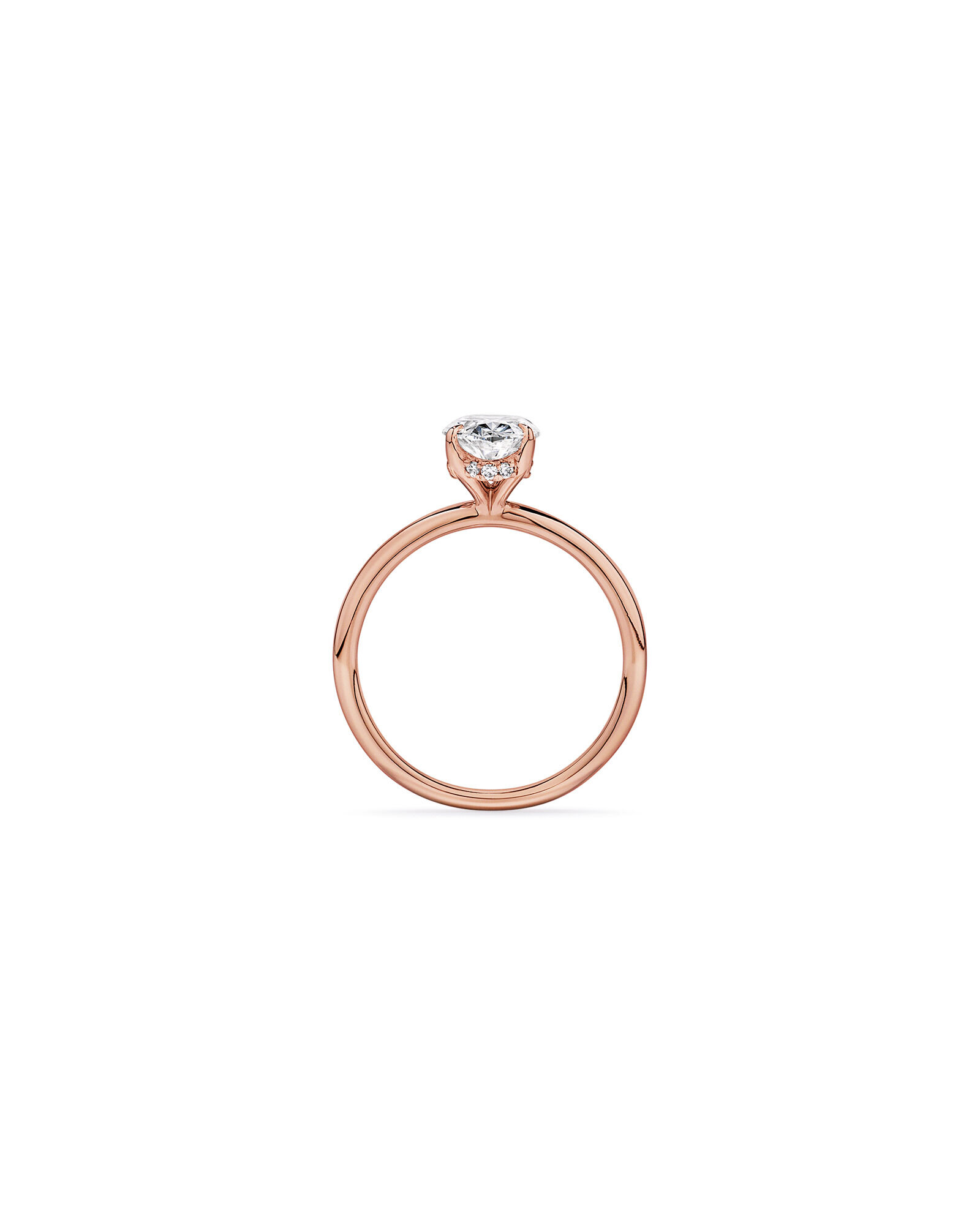 Bague solitaire en or rose 14 carats sertie d'un diamant ovale de synth&egrave;se de 1,57 carat